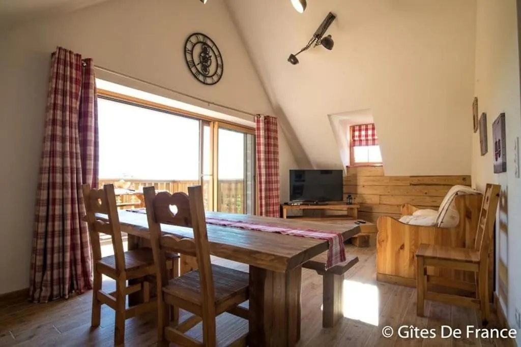 Gite Montagnard A 2 Pas De Besse Villa 0*, Besse-et-Saint-Anastaise